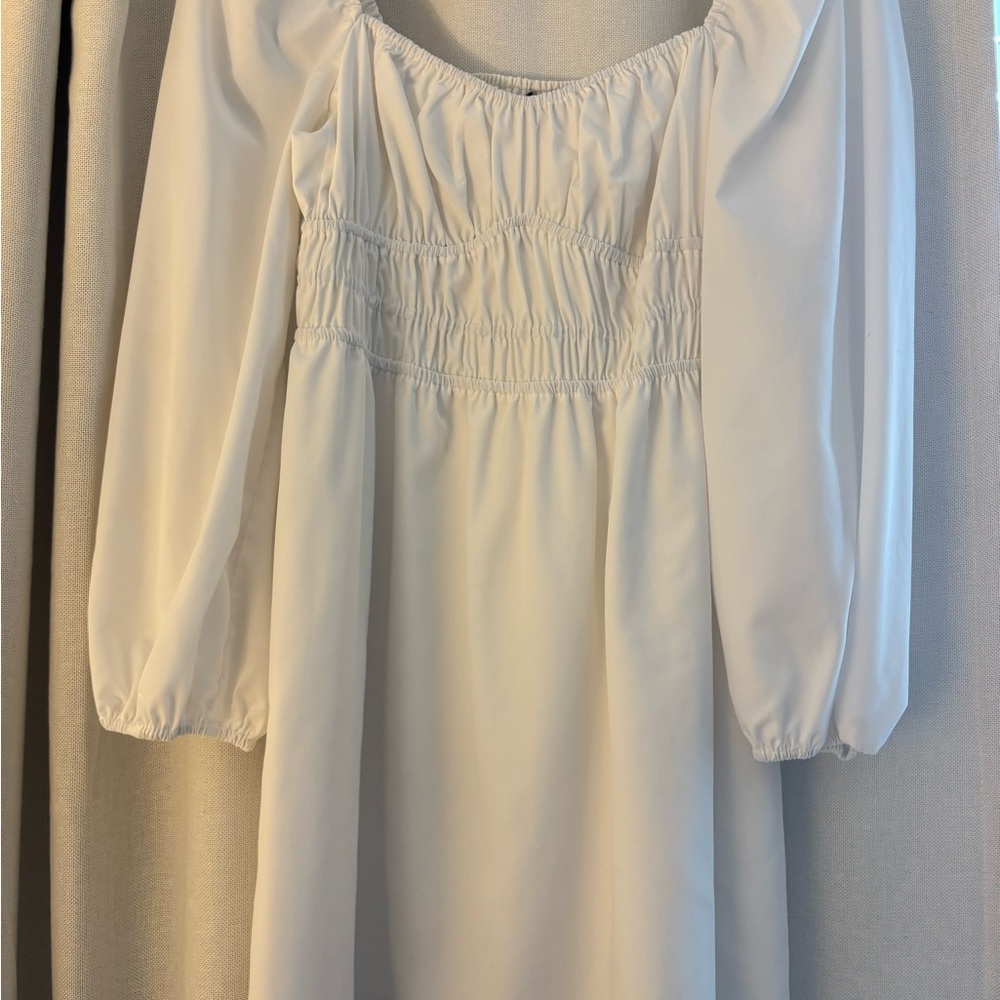 Gianni Bini White Ruched Dress